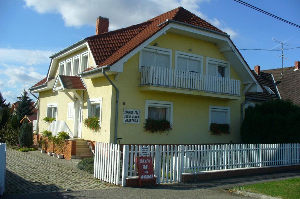 Hotel Györgyi Haus Bük Exterior foto